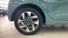 Hyundai i10 1.0 Advance 5dr Petrol Hatchback